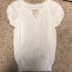 Super cute embroidered top